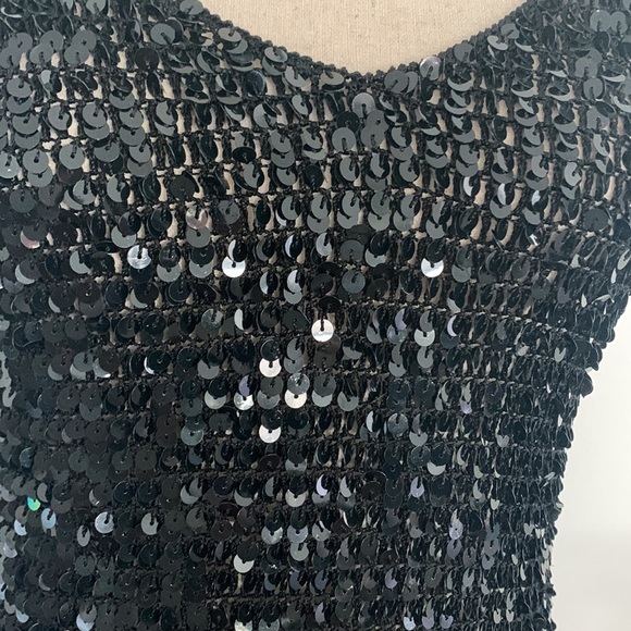 Tristan and Iseut Sequin stretchy camisole. Size M - Picture 2 of 4